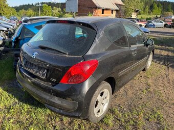 Díly z vozu Peugeot 207 1.4 kfv - 2