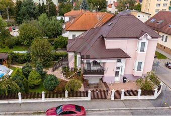 Rodinný dům 5+2, K. Fleischmanna, Č. Budějovice - 2