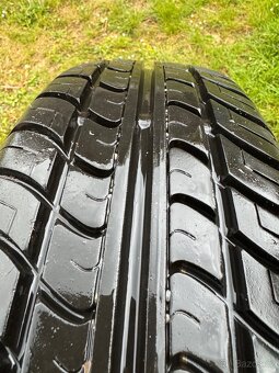 Pneu PAXARO 175/65 r15 84T - 2