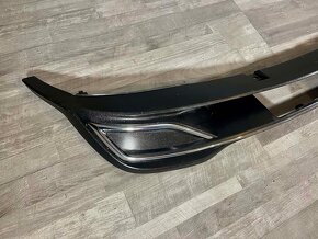 VW GOLF 8 plast zadního nárazníku chrom 5H6807568F - 2