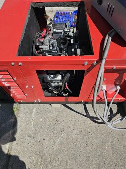 Elektrocentrála 12 kVA – jen 10 mth, po servisu - 2