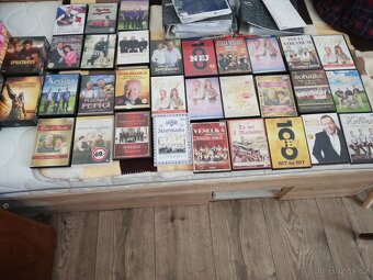 Gramofonové desky. DVD, CD, VHS - 2