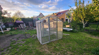 Prodám hliníkovou volieru pro chov papoušků - 2
