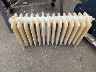 Litinovy radiator 80cm - 2