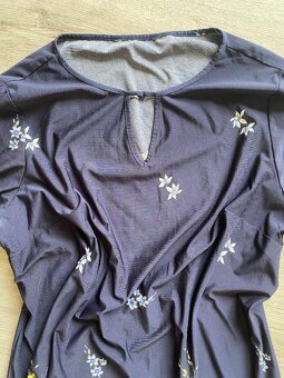 Krásné modré květované šaty vel.42/XL/44/XXL - 2