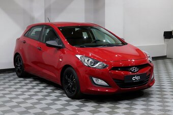 Hyundai i30 1.4i 16v 73kW 66 000 km - 2