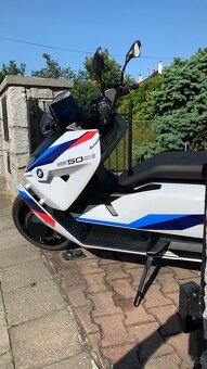 BMW CE04 - 2