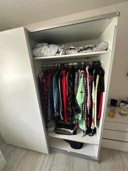Prodám - Šatní skříň IKEA PAX/HASVIK 200x66x236cm - 2