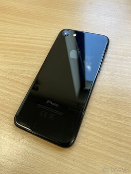 iPhone 7 Jet Black - 2