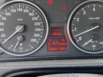 2007 BMW e92 325i 160kW - 2