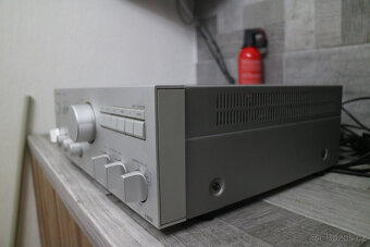 Zesilovač ONKYO integra A-8250 - 2