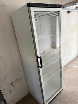 Chladící skříň prosklená Vestfrost FKG371 - 2