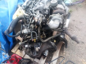 Prodám komplet nastrojený motor Toyota - 2