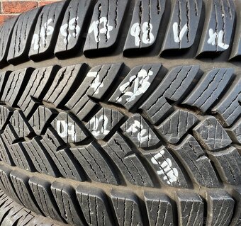 215/55 R17 98V XL zimní pneumatiky Fulda (0922) - 2