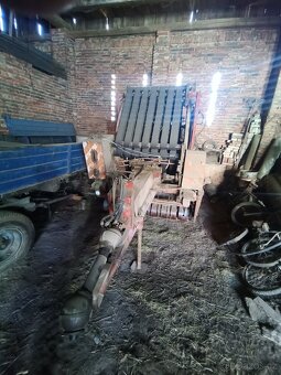 LIS NA KULATÉ BALÍKY UNIBAL - 2