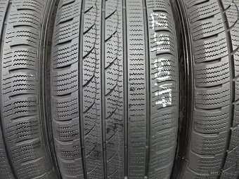 Zimní pneu 225/60/17 Tracmax - 2