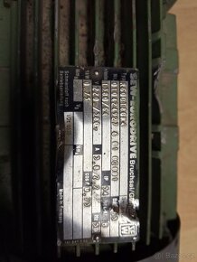 Motor s převodovkou - 2