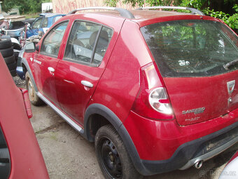 Dacia Sandero 1.5DCi 50kW náhradní díly r.v.2010 - 2