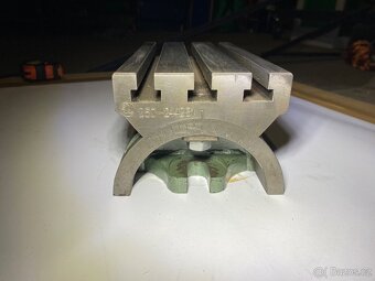 Naklápěcí stolek Škoda 250mm - 2