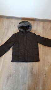 146/152 Černá dívčí podzimní bundička - 2