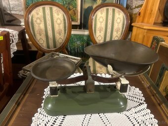 Starožitné litinové váhy - 2