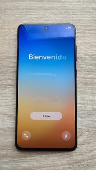 Samsung Galaxy S21 FE 128GB - 2