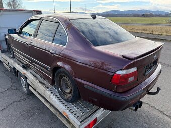 BMW e39 528iA-Díly - 2