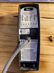 R910 VENKOVNÍ BEZKONTAKTNÍ ČTEČKA PARADOX - 2