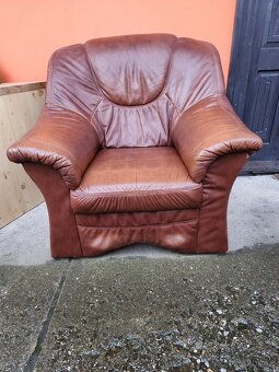 kožená sedačka a křeslo - 2