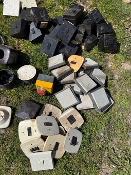 Staré vypínače a ostatní elektro - 2