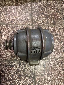 Elektromotor MEZ 0,8 kW 1400 ot./min. - 2