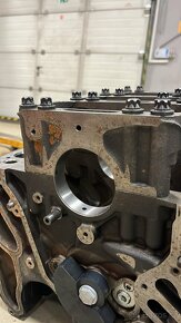 BLOK MOTORU CRT 3,0 TDI 200KW AUDI Q7 4M - 2