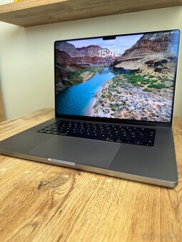 MacBook Pro 16” - 2
