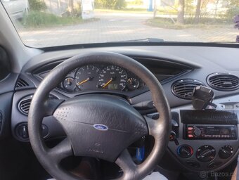 Prodám nebo vyměním Ford Focus 1.4,rok 2003 stav km cca.192t - 2