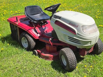 sekaci trakturek Gutbrot ( MTD ) 16hp - 2