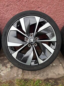 Alu kola 5x112r18 Škoda 225/40R18 - 2