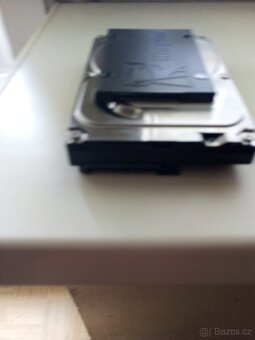 HDD 2 TB+SSD 240 ZA 700 KČ - 2