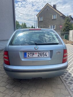 Škoda Fabia combi 1,4 16v 74kw Elegance - 2