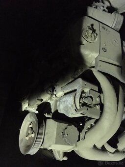 motor MB C 220 - 2