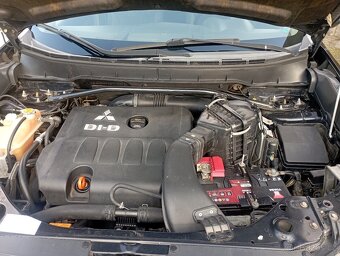 Mitsubishi Outlander/2.0 TDI/Ital/pěkný - 2