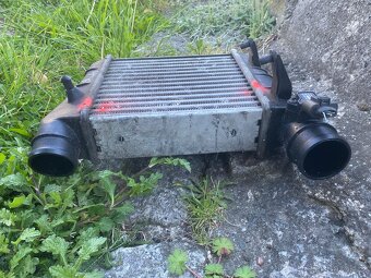 Intercooler Audi A4B7 2.0 TDI 103Kw - 2