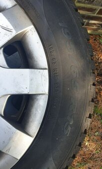 Prodám zimní kola PIRELLI 195/65 R15 – 5x100 - 2