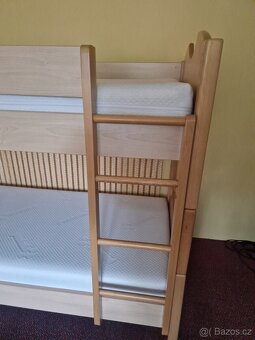 Palanda z masivu rozložitelná na 2 samostatné postele - 2