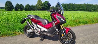 Honda X-ADV 750 - 2