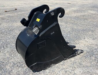 Lopata 60cm CW40s 18-24t - 2