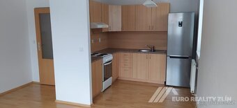 2+KK BŘEZNICKÁ ULICE, VČETNĚ PARKOVACÍHO STÁNÍ - 2