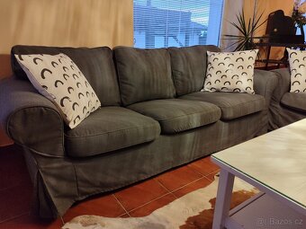 Prodám 2ks sedací soupravy Ektorp IKEA šedá barva + potahy - 2