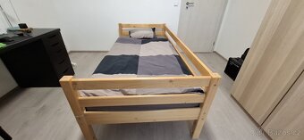 2x postel zn. Domestav z masivu 90x200 s roštem - 2