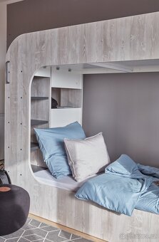 Patrová postel se stolem a rozkládací sedačkou - 2