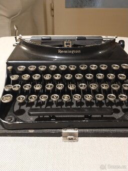 Psací stroj Remington, made in USA - 2